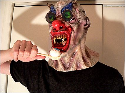 HEY MOM! IF YOU'RE READING THIS, MAKE ME SOME MORE OCULAR TREATS!