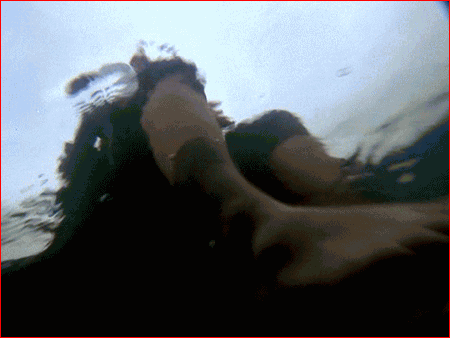 AHHHHHHH! WHY AM I NOT TAKING MY FEET OUT OF THE WATER? AHHHHH!!!