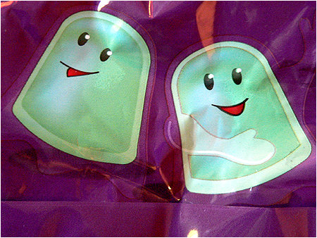 <3 GHOST HUGS FOR EVERYONE! <3